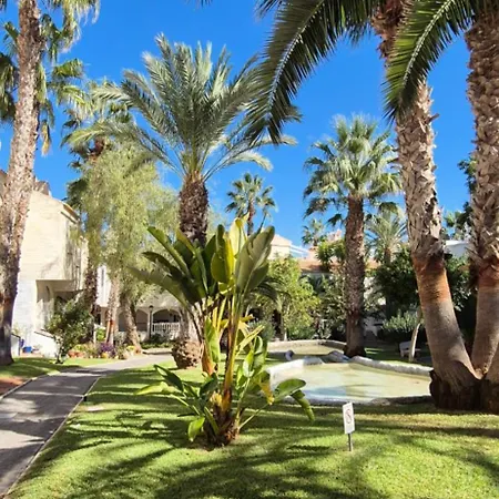 Oasis Semesterbostad